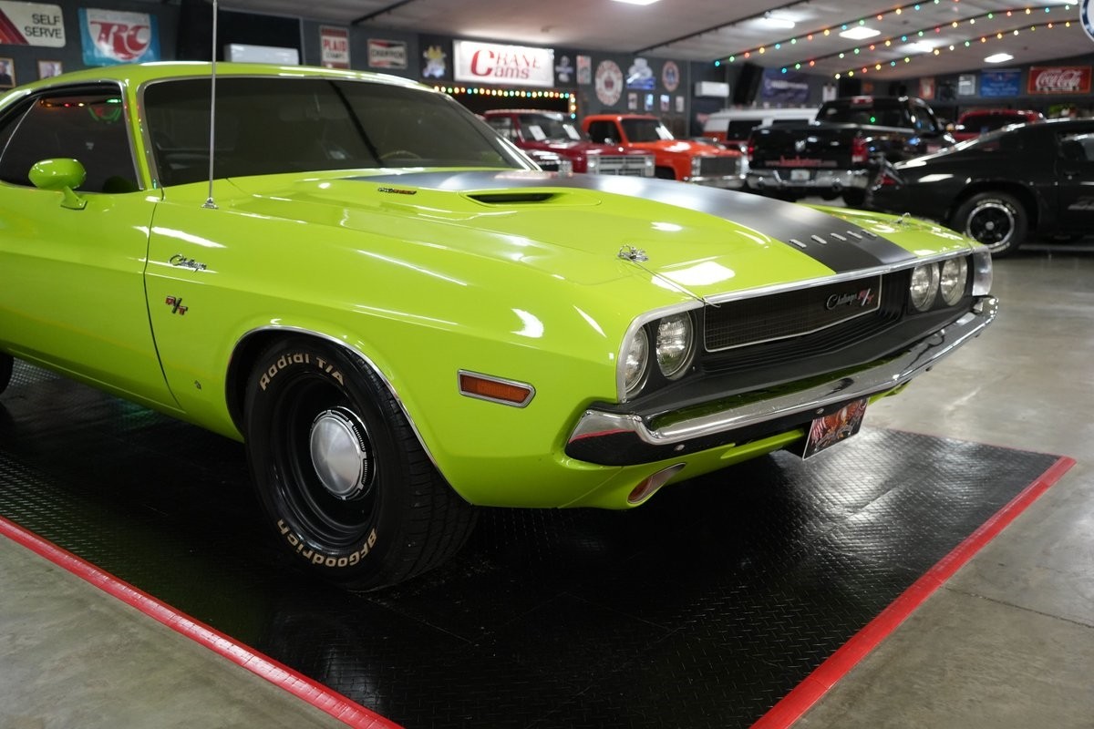 Dodge-Challenger-RT-Style-1970-Coupe-29