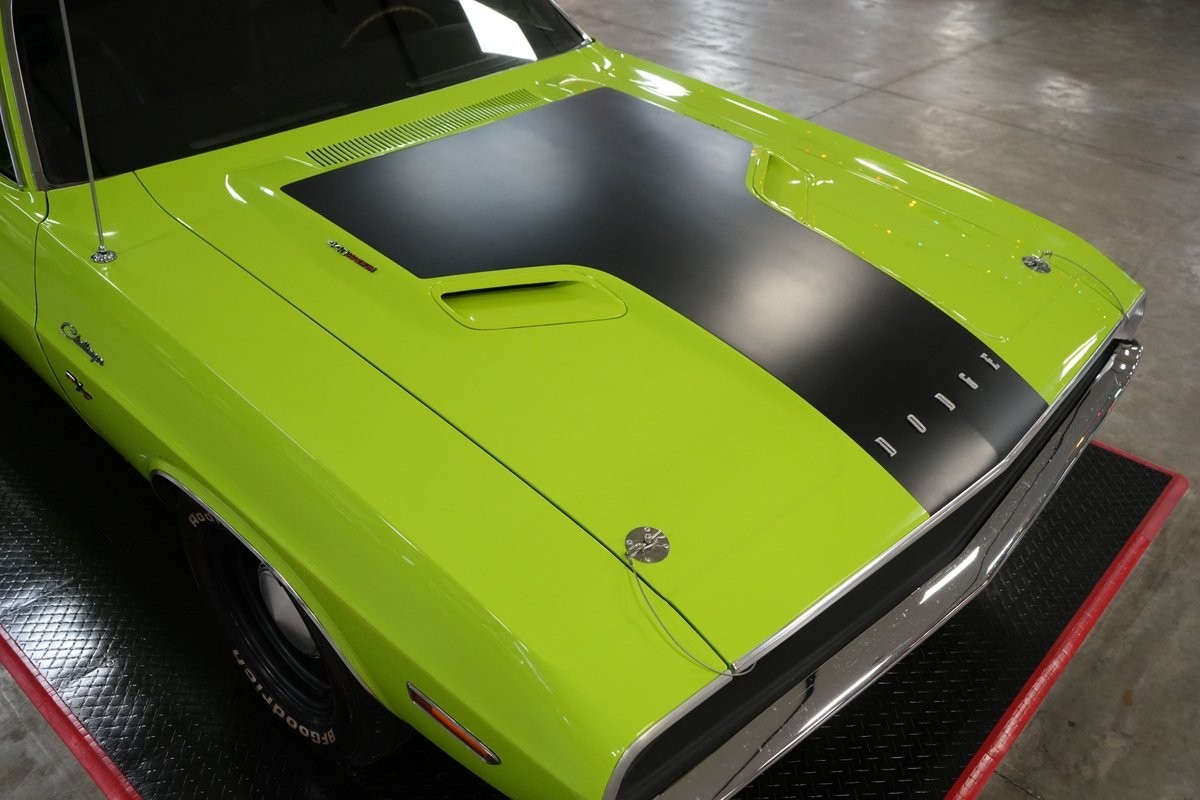 Dodge-Challenger-RT-Style-1970-Coupe-30