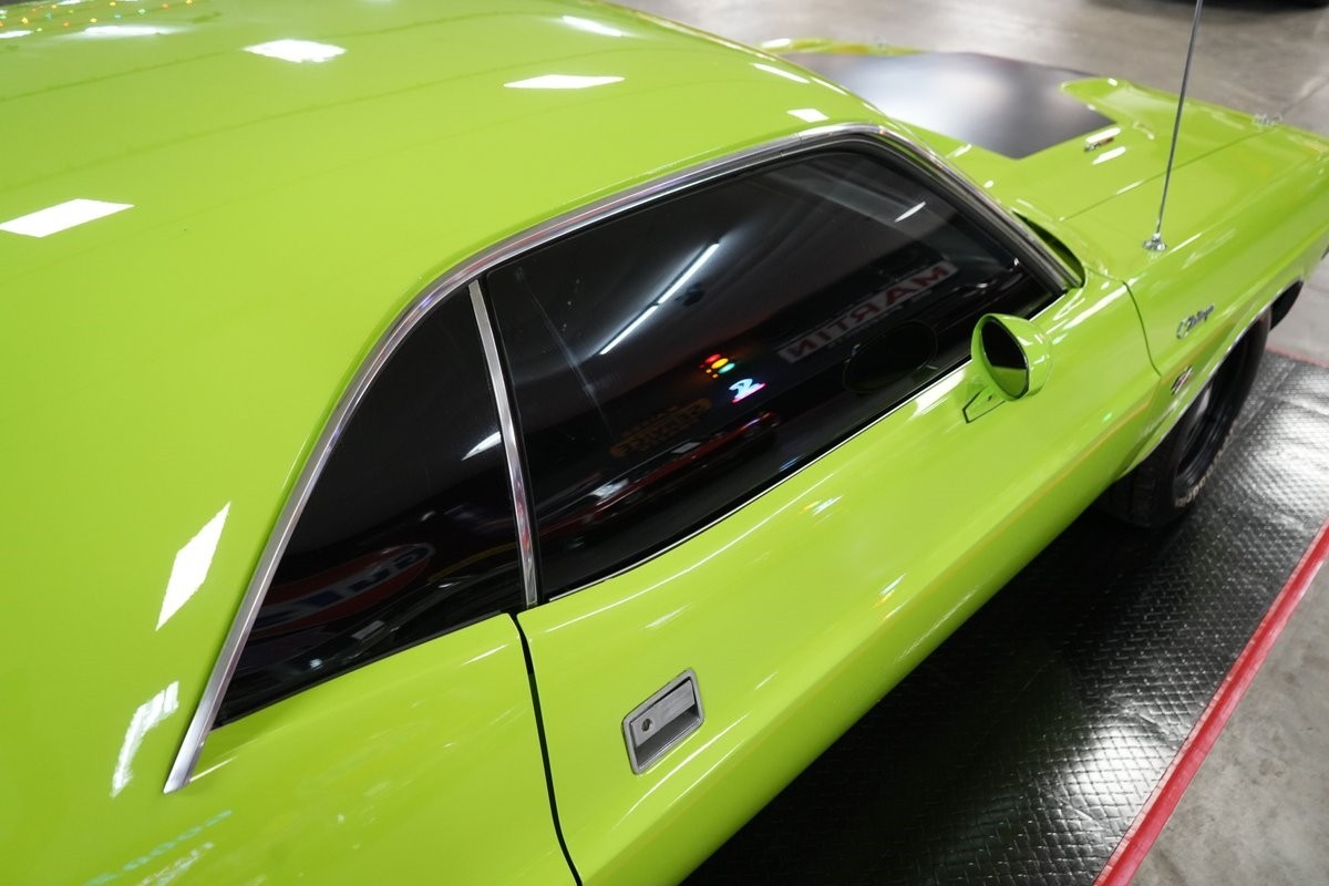 Dodge-Challenger-RT-Style-1970-Coupe-35