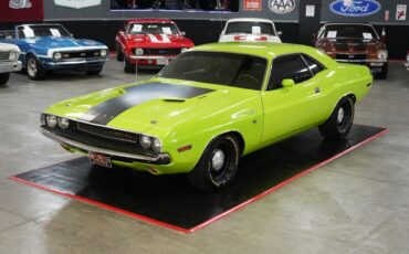 Dodge-Challenger-RT-Style-1970-Coupe-9