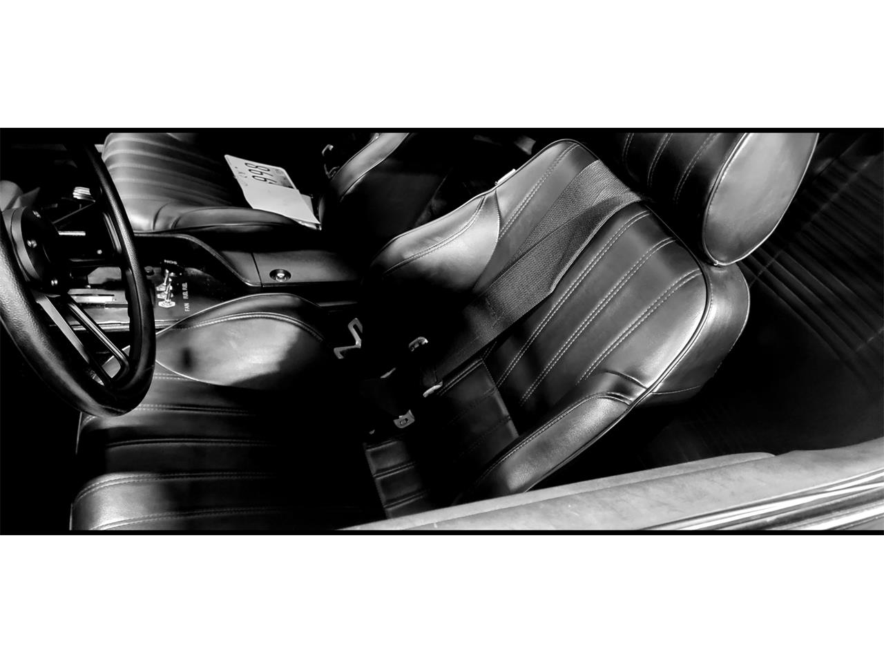 Dodge-Challenger-rt-1970-Black-Black-4