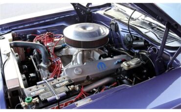 Dodge-Challenger-rt-1970-Crazy-Plum-Black-21
