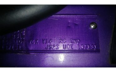 Dodge-Challenger-rt-1970-Plum-Crazy-Purple-Black-11