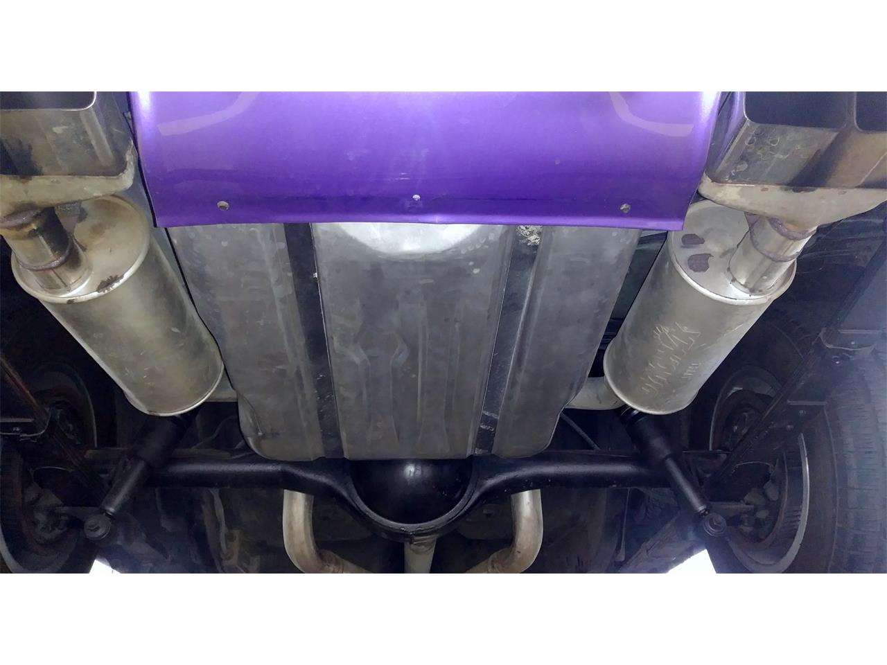 Dodge-Challenger-rt-1970-Plum-Crazy-Purple-Black-24
