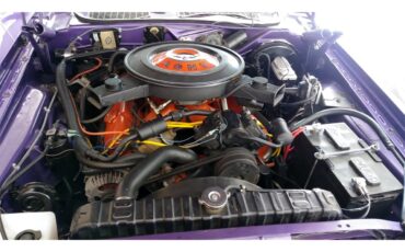 Dodge-Challenger-rt-1970-Plum-Crazy-Purple-Black-43