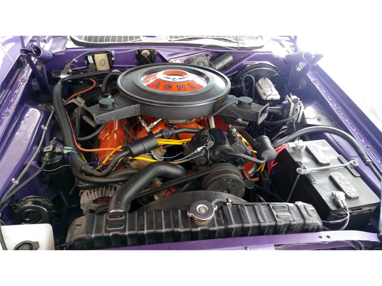 Dodge-Challenger-rt-1970-Plum-Crazy-Purple-Black-43