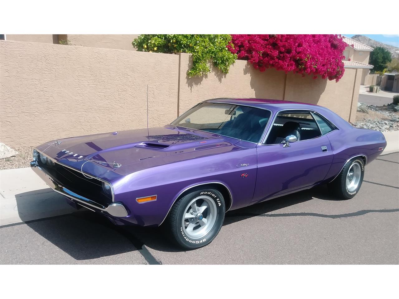 Dodge-Challenger-rt-1970-Plum-Crazy-Purple-Black-45