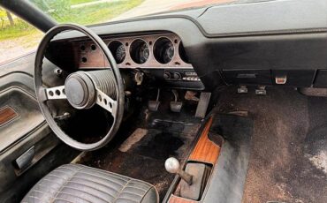 Dodge-Challenger-rt-1970-custom-12