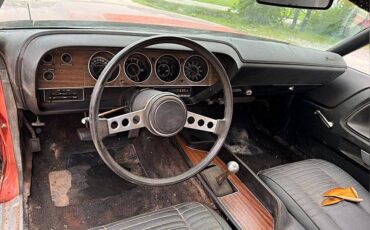 Dodge-Challenger-rt-1970-custom-9