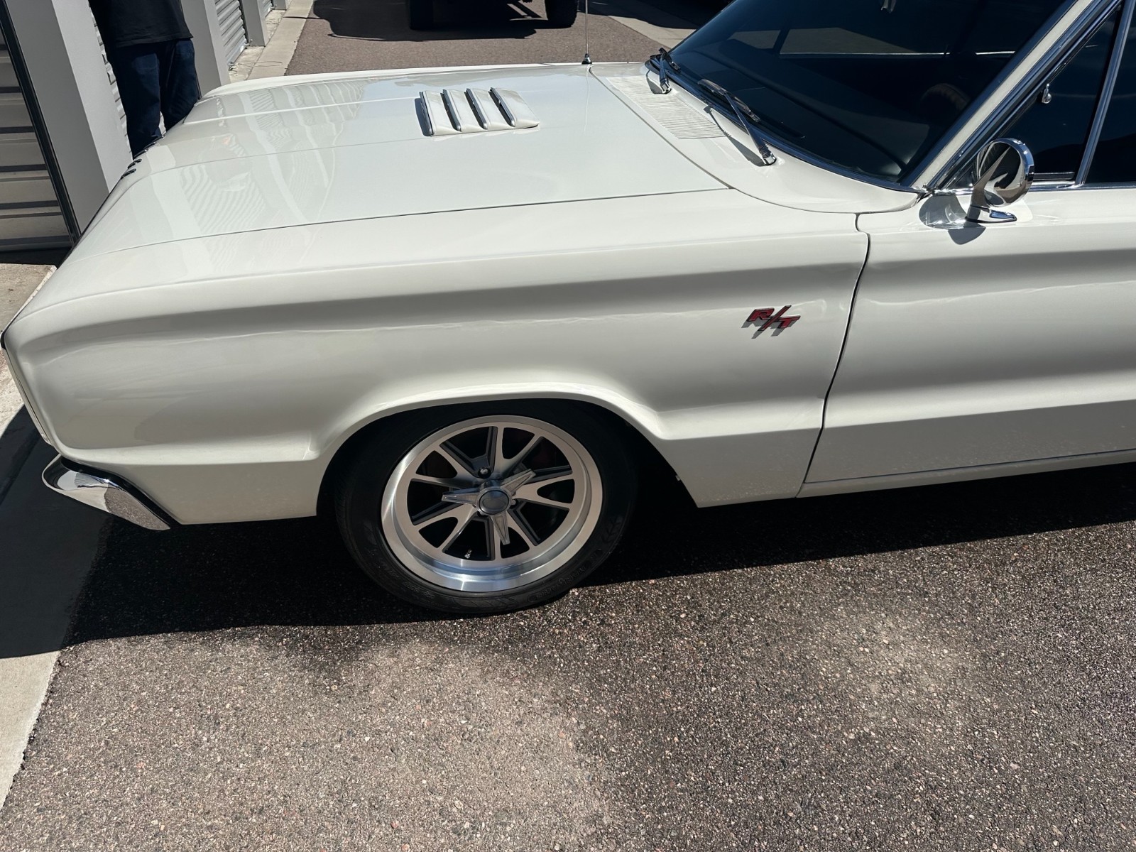 Dodge-Charger-1966-11