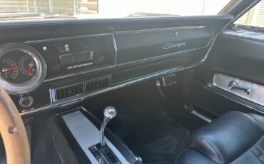 Dodge-Charger-1966-3