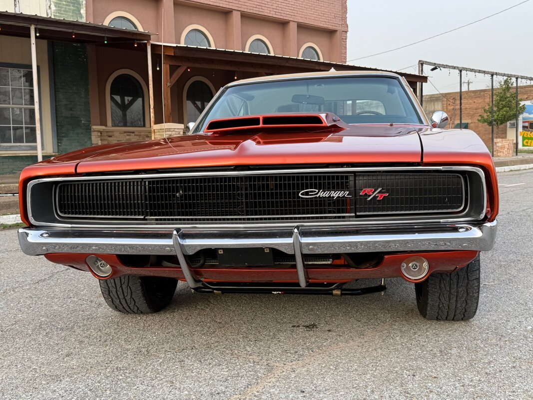 Dodge-Charger-1968-13
