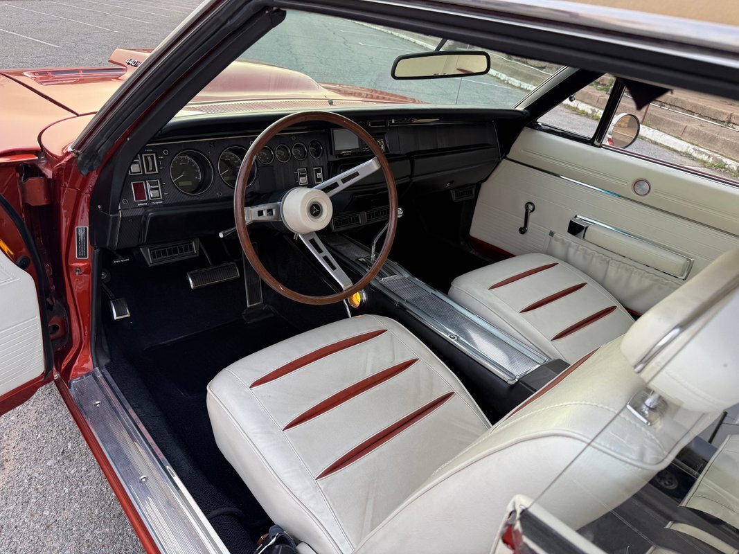 Dodge-Charger-1968-24