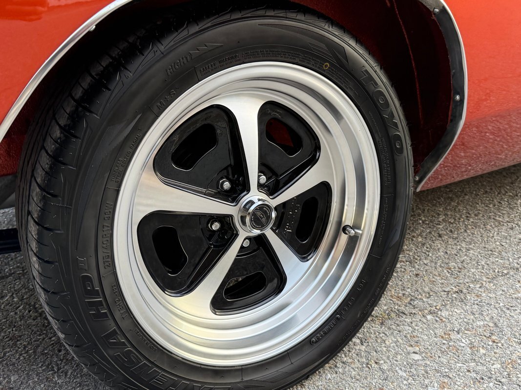 Dodge-Charger-1968-37