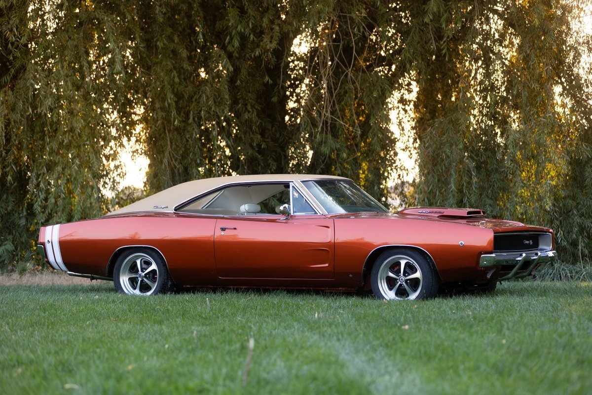 Dodge-Charger-1968-38