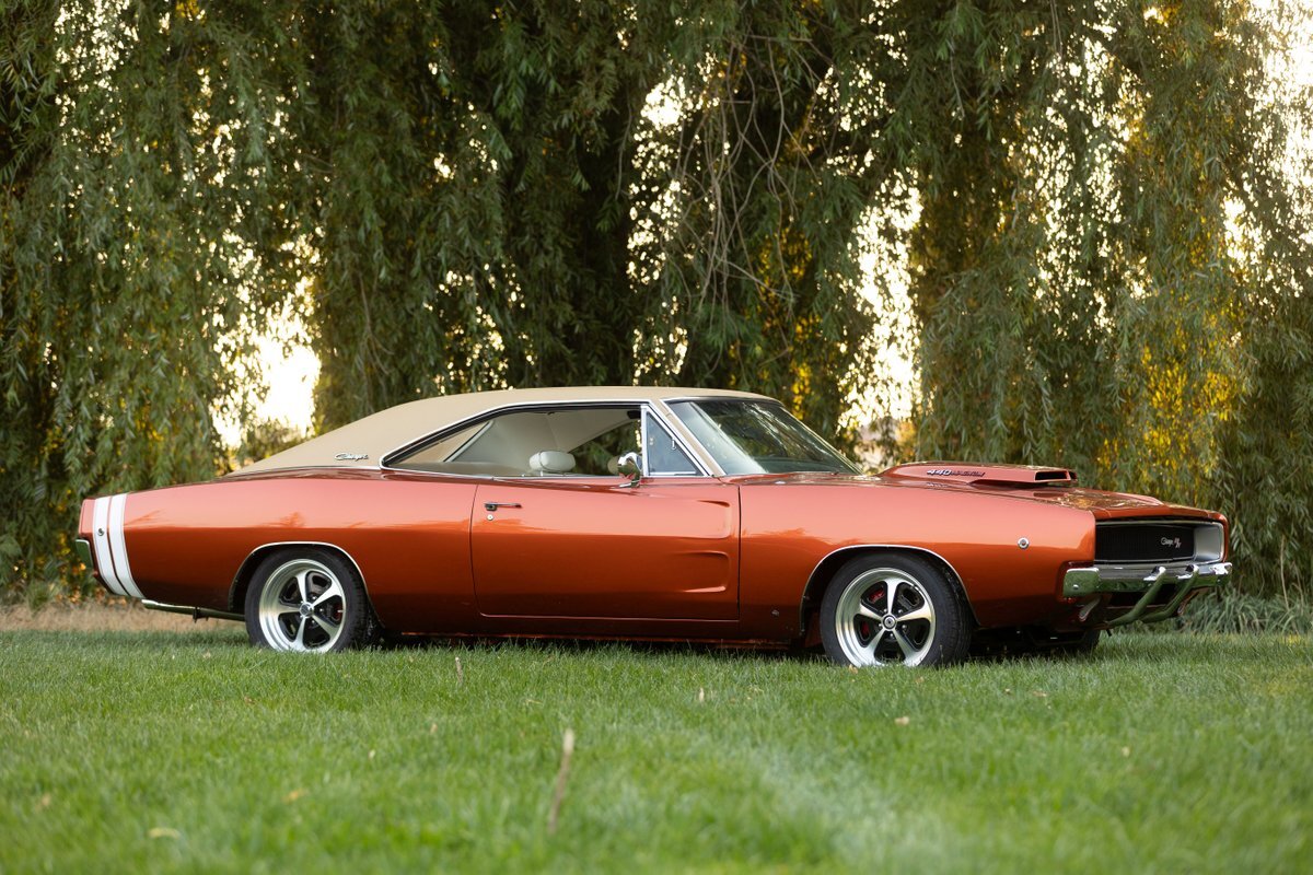 Dodge-Charger-1968-39