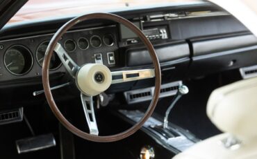 Dodge-Charger-1968-4