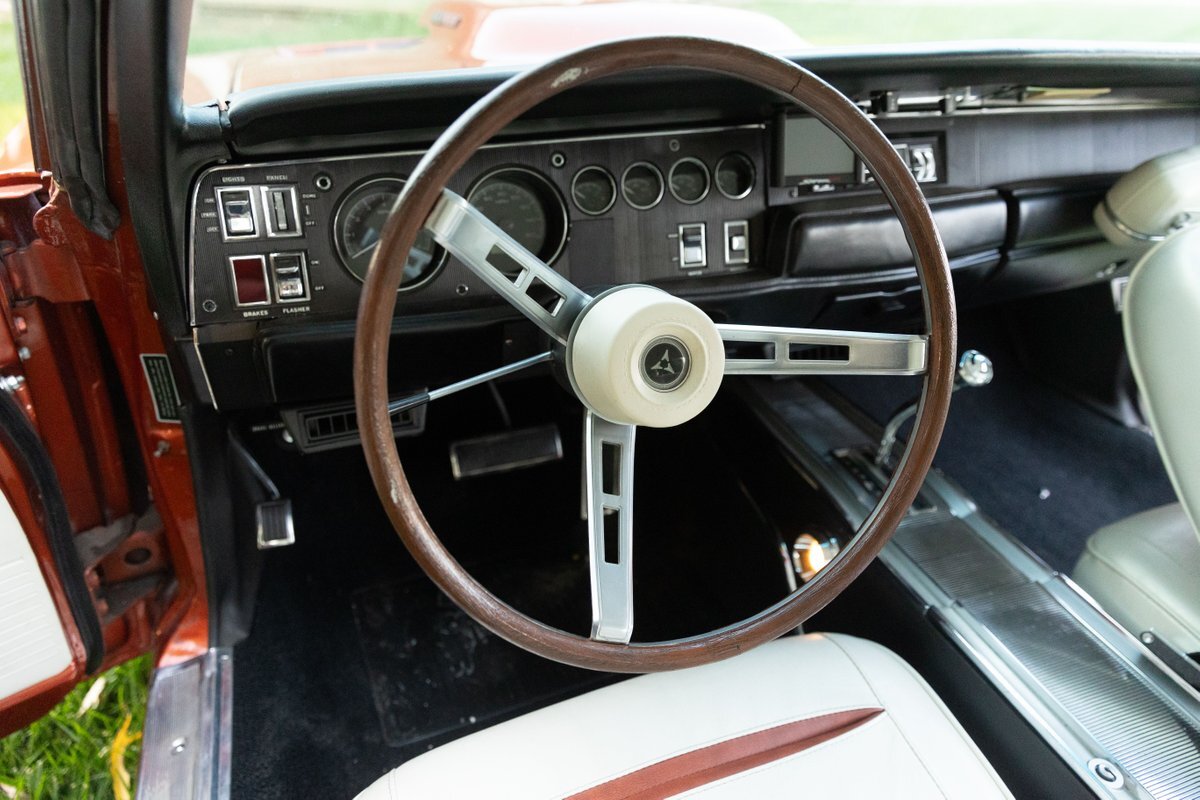 Dodge-Charger-1968-6