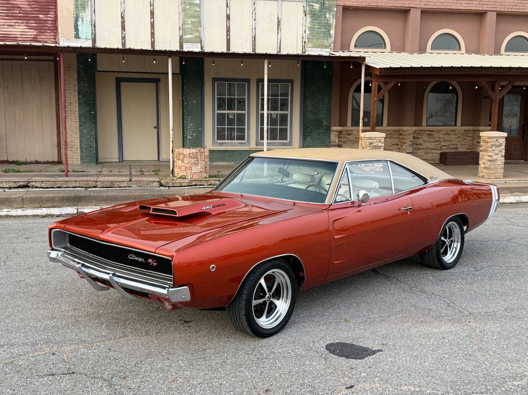 Dodge-Charger-1968-7