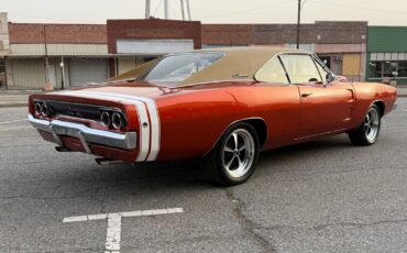 Dodge-Charger-1968-9