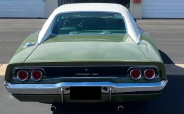 Dodge-Charger-1968-Green-Green-3