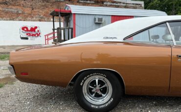 Dodge-Charger-1969-27