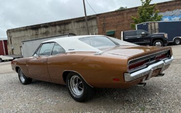 Dodge-Charger-1969-37