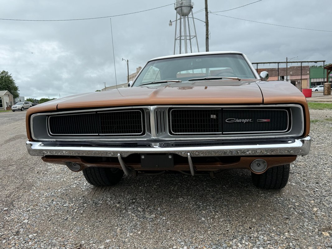 Dodge-Charger-1969-7