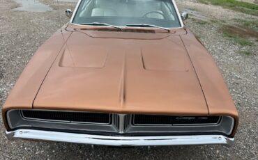 Dodge-Charger-1969-8