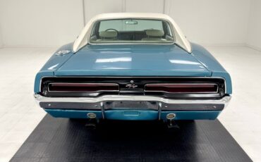 Dodge-Charger-1969-Bright-Turquoise-Met-White-16