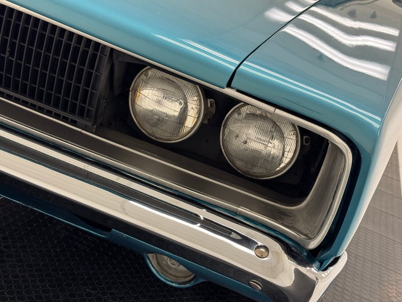 Dodge-Charger-1969-Bright-Turquoise-Met-White-21