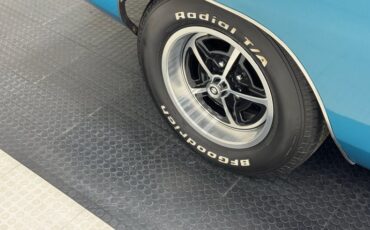 Dodge-Charger-1969-Bright-Turquoise-Met-White-23