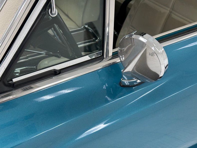 Dodge-Charger-1969-Bright-Turquoise-Met-White-25