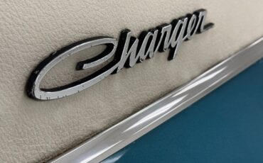 Dodge-Charger-1969-Bright-Turquoise-Met-White-27