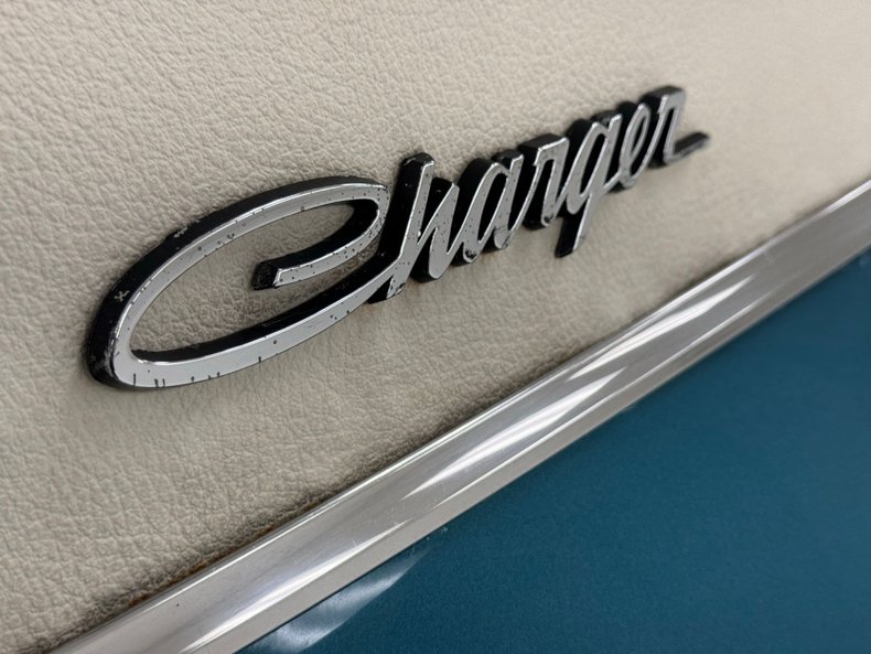 Dodge-Charger-1969-Bright-Turquoise-Met-White-27
