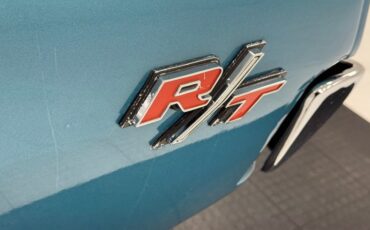 Dodge-Charger-1969-Bright-Turquoise-Met-White-30