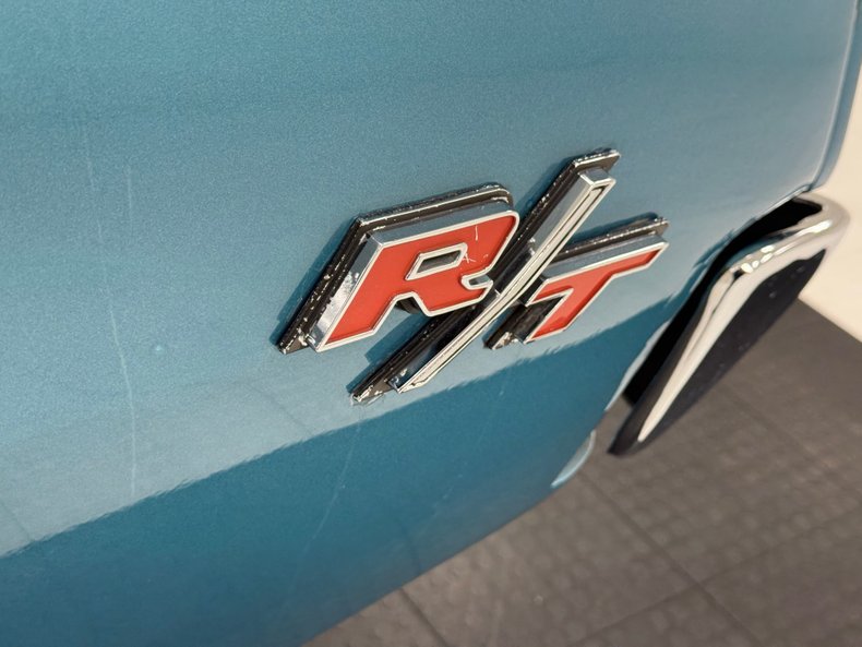 Dodge-Charger-1969-Bright-Turquoise-Met-White-30