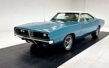 Dodge-Charger-1969-Bright-Turquoise-Met-White-7