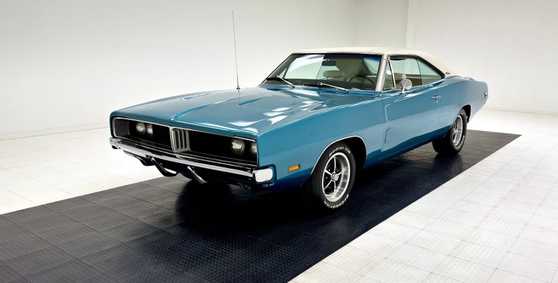 Dodge-Charger-1969-Bright-Turquoise-Met-White-7