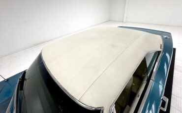 Dodge-Charger-1969-Bright-Turquoise-Met-White-8