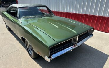 Dodge-Charger-1969-Coupe-11