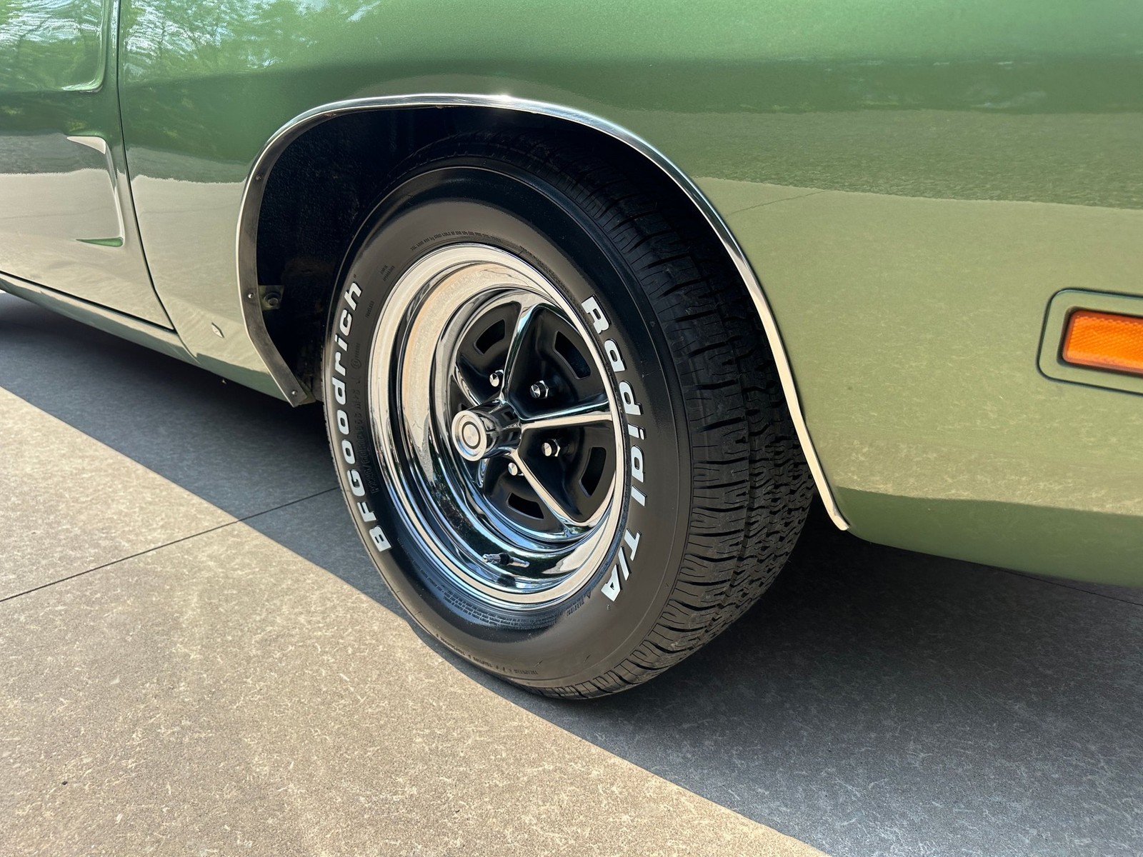 Dodge-Charger-1969-Coupe-13