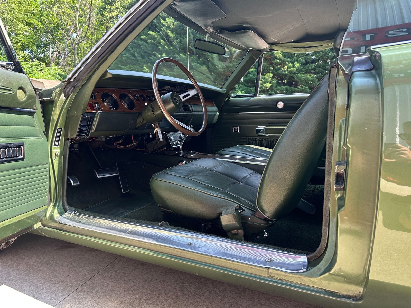 Dodge-Charger-1969-Coupe-17
