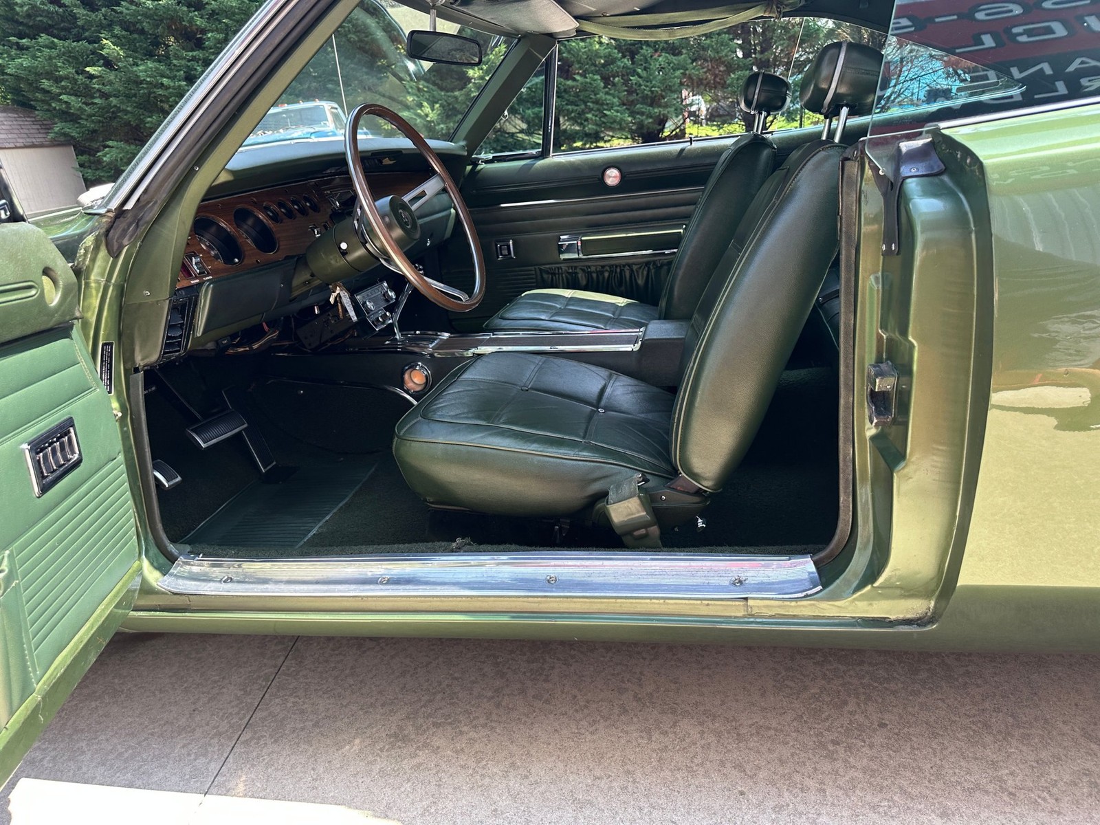 Dodge-Charger-1969-Coupe-18
