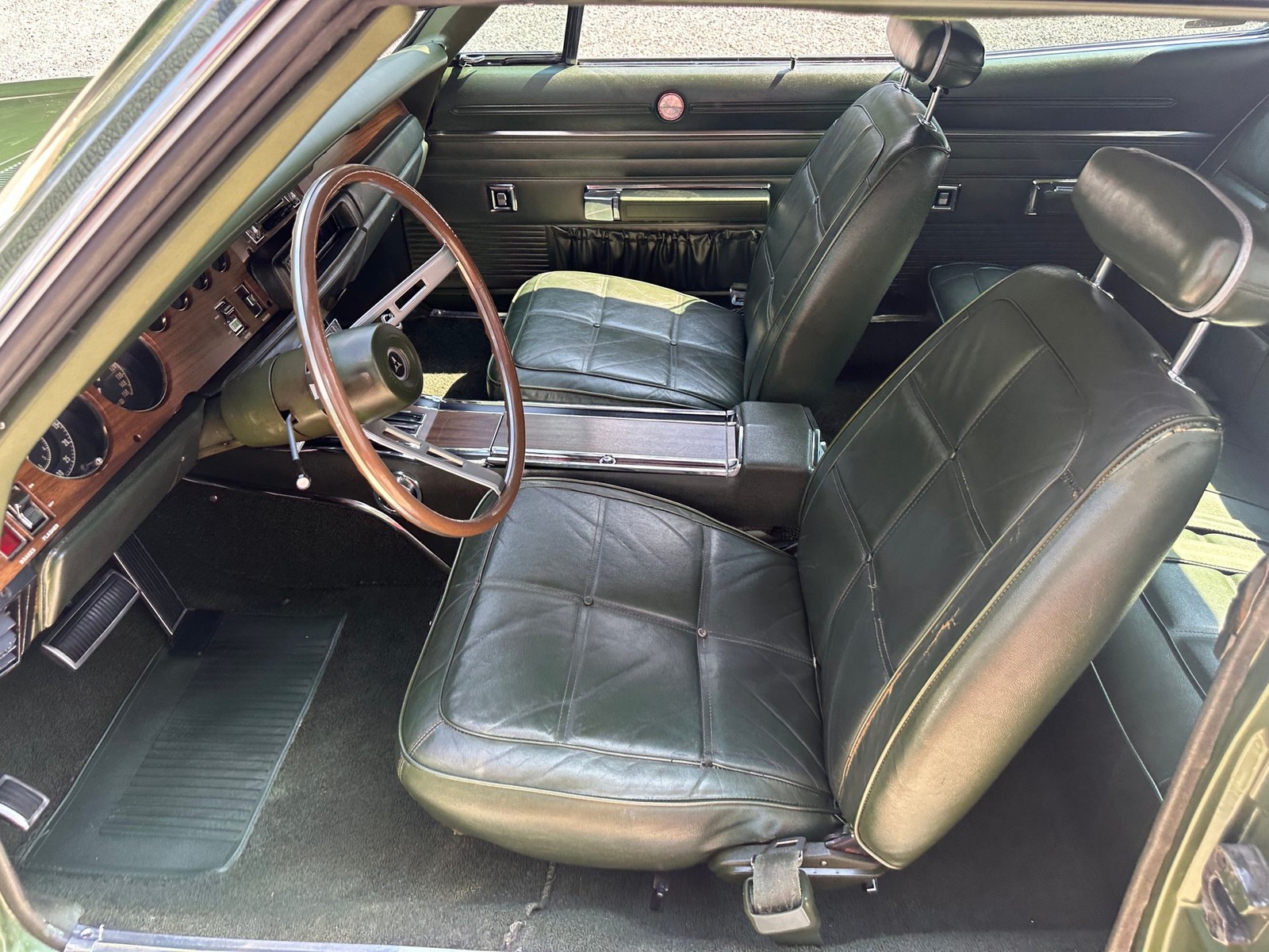 Dodge-Charger-1969-Coupe-27