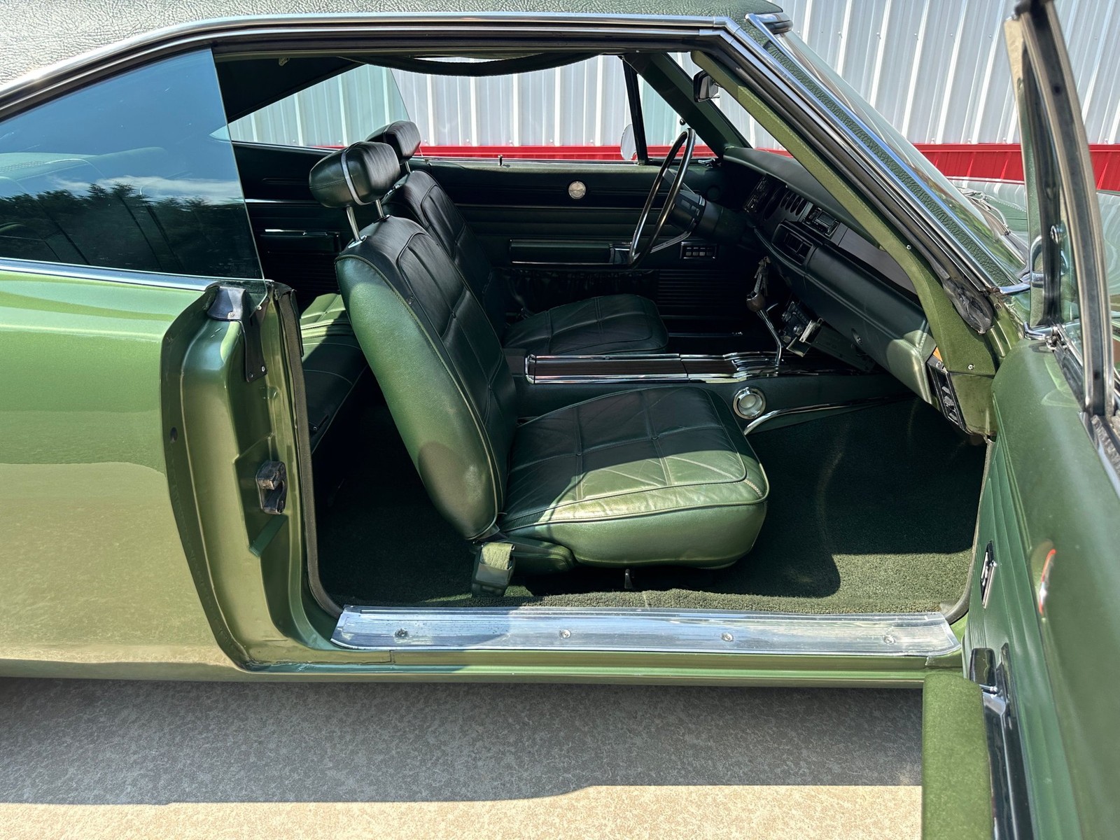 Dodge-Charger-1969-Coupe-35