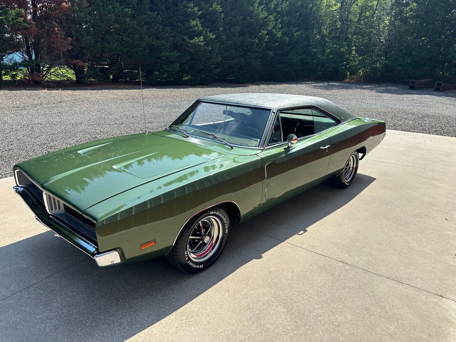 Dodge-Charger-1969-Coupe-4