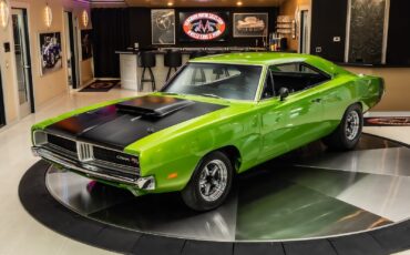 Dodge-Charger-1969-Coupe-5