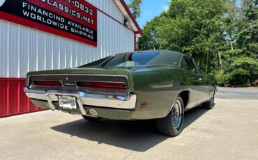 Dodge-Charger-1969-Coupe-5