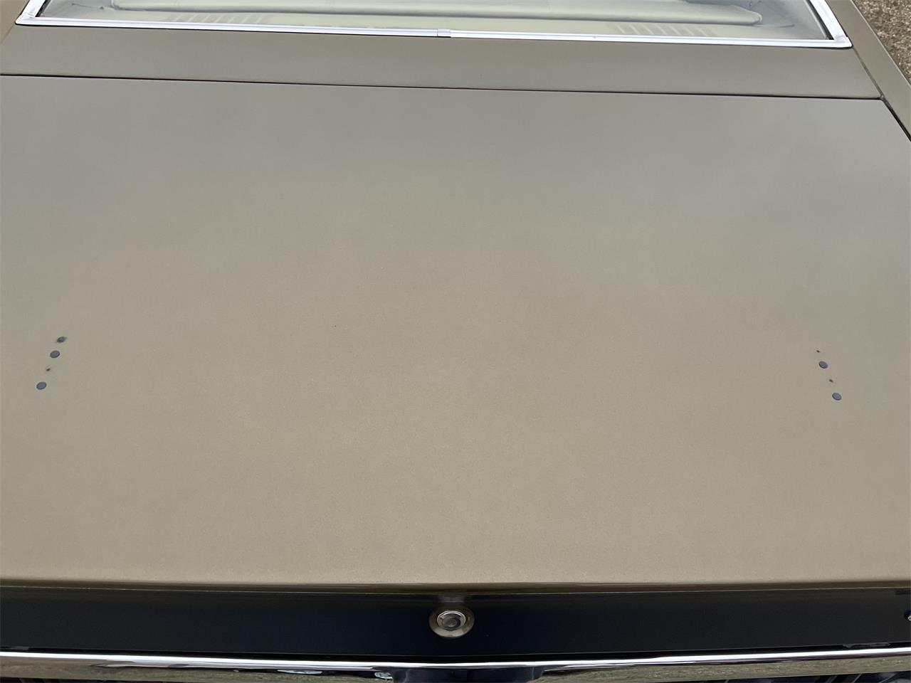 Dodge-Charger-1972-Tawny-Gold-Tan-23